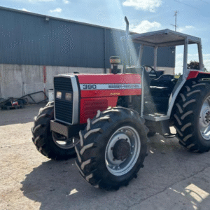 1997 Massey Ferguson 390 tractor