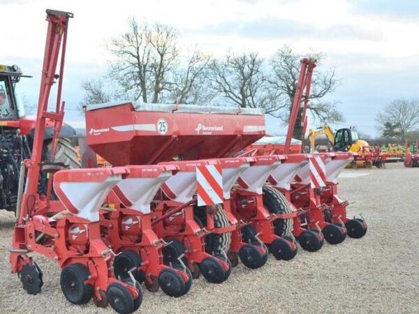 2005 KVERNELAND 8 ROW MAIZE DRILL PLANTER