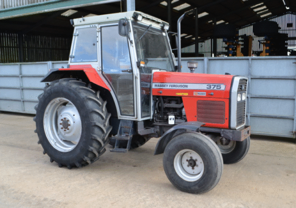 1995 Massey ferguson 375 tractor