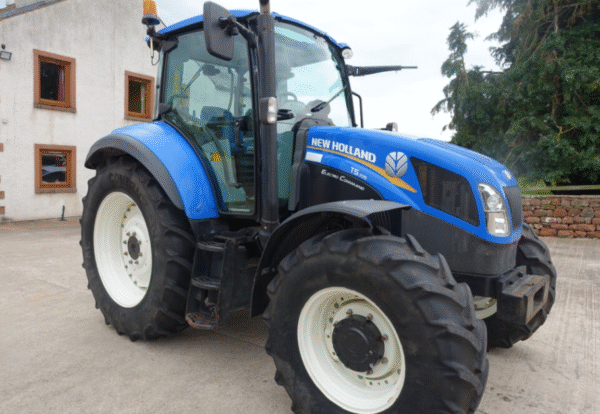 New Holland T5-105 tractor