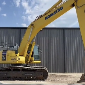 2015 Komatsu PC490LC-11 Excavator